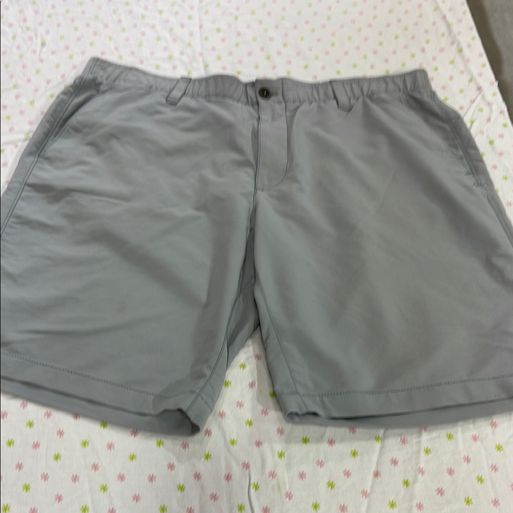 Men's Gray Shorts